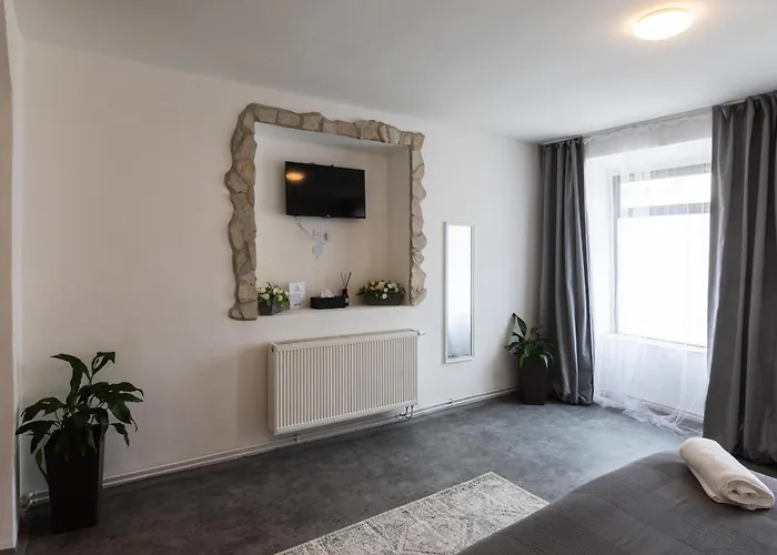 Otakarova Apartment *